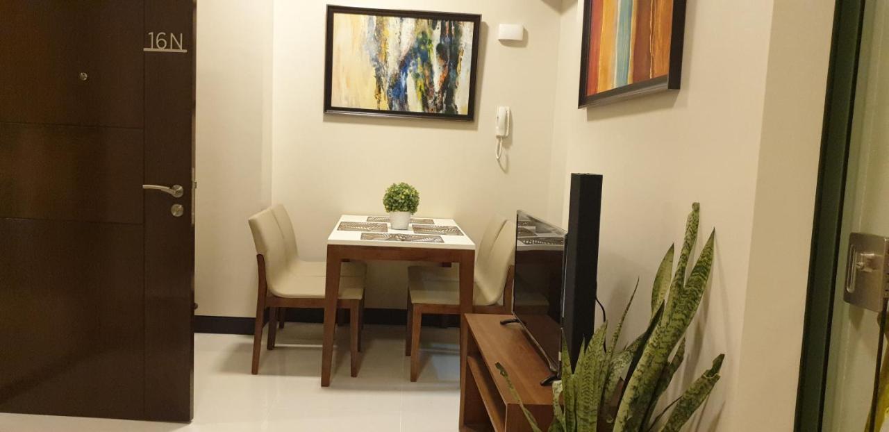 Aparthotel Mactan Newtown With Sun Set And Garden View Cebu Stadt Exterior foto